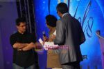 Aamir Khan at IBN7 Super Idols to honor achievers with disability in Taj Land_s End on 19th Jan 2010 (41).JPG